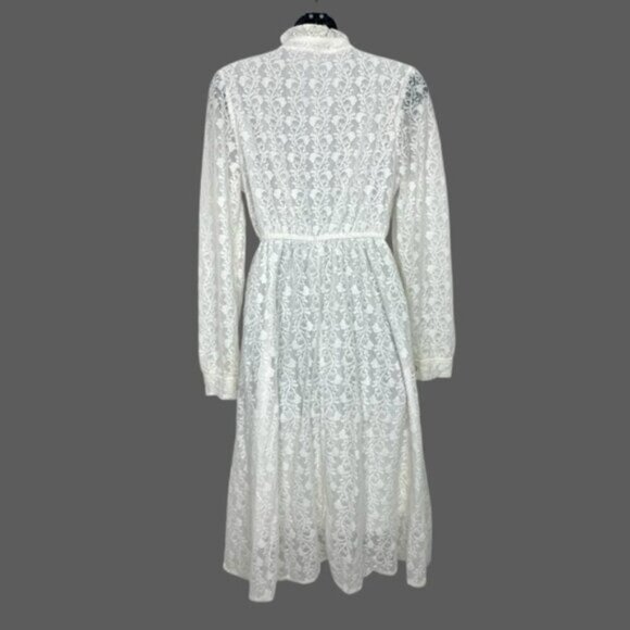 White Vintage Style Crochet Lace Midi Dress - Picture 4 of 8
